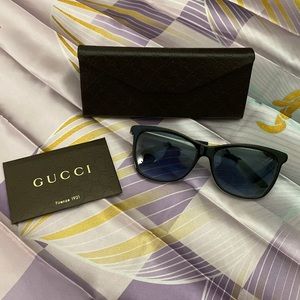 Gucci sunglasses black smoke